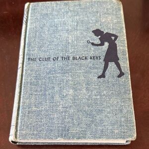 Vintage Nancy Drew “The Clue of the Black Keys’ Blue Hardcover Book